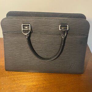 AUTHENTIC Louis Vuitton Vaneau MM Black Epi Satchel Handbag Purse Leather Tote
